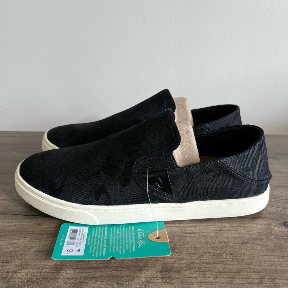 Olukai Pehuea Pa'i Slip On Sneakers Lava Rock/Ke Au Camo  – Size 9 Women’s